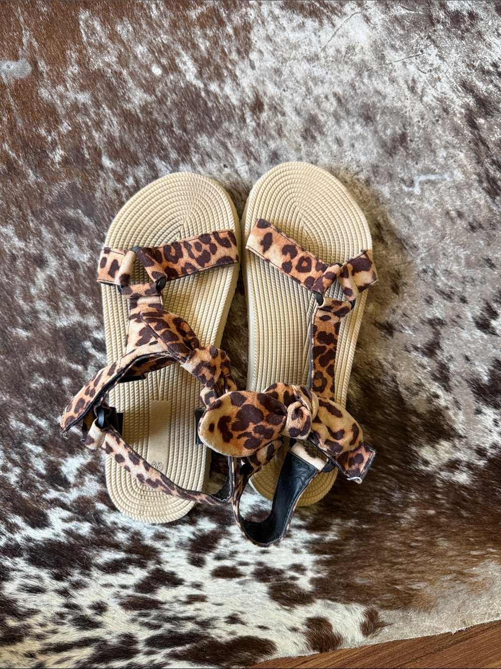 SHEIN Leopard Bow Strap Sandals in Beige and Brown